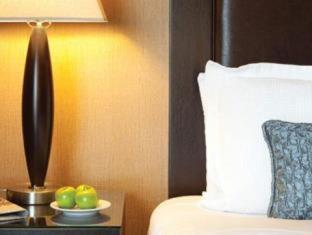 Angeleno Hotel